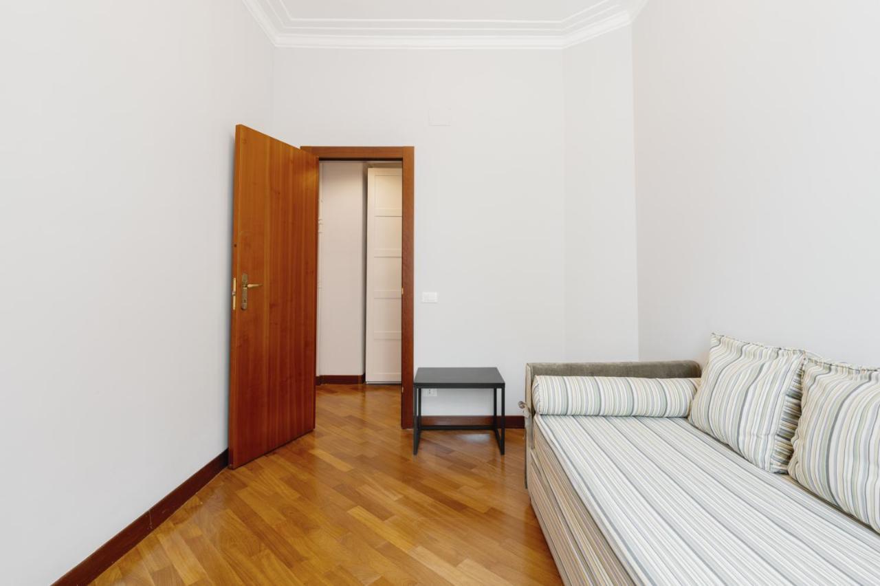 Apartment Domus Mazzini 157 Rome