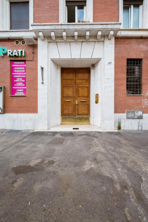 Apartment Domus Mazzini 157 Rome